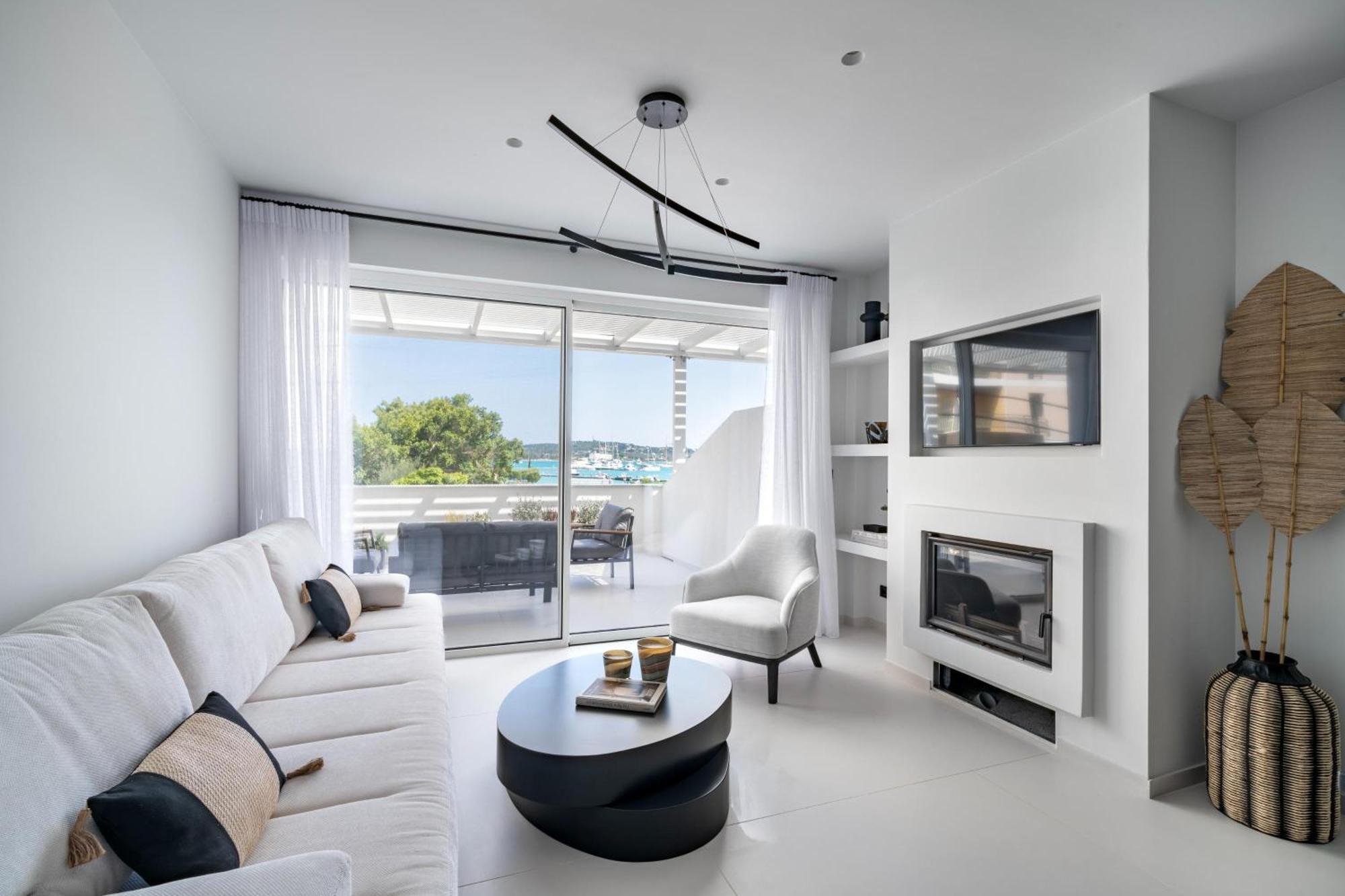 Marina Suite Porto Heli Exterior foto